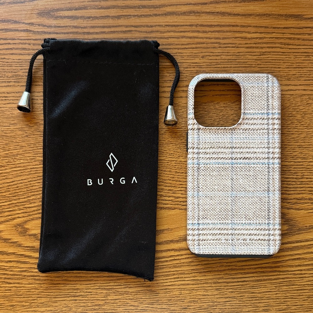 iPhone 13 Pro Burga Cosy Sweater Phone Case